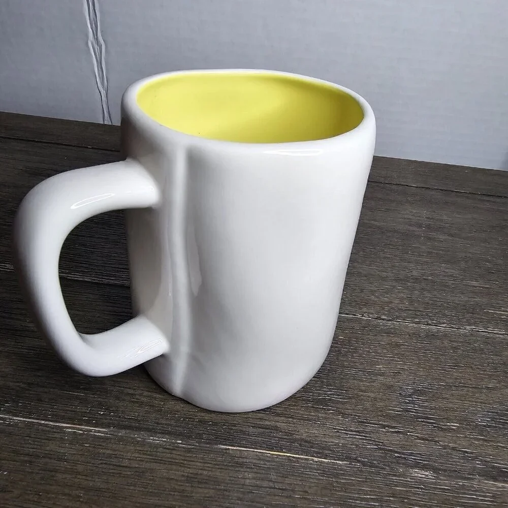 NWT Rae Dunn Artisan Hello Spring Mug Yellow Inside Magenta 2021 Farmhouse